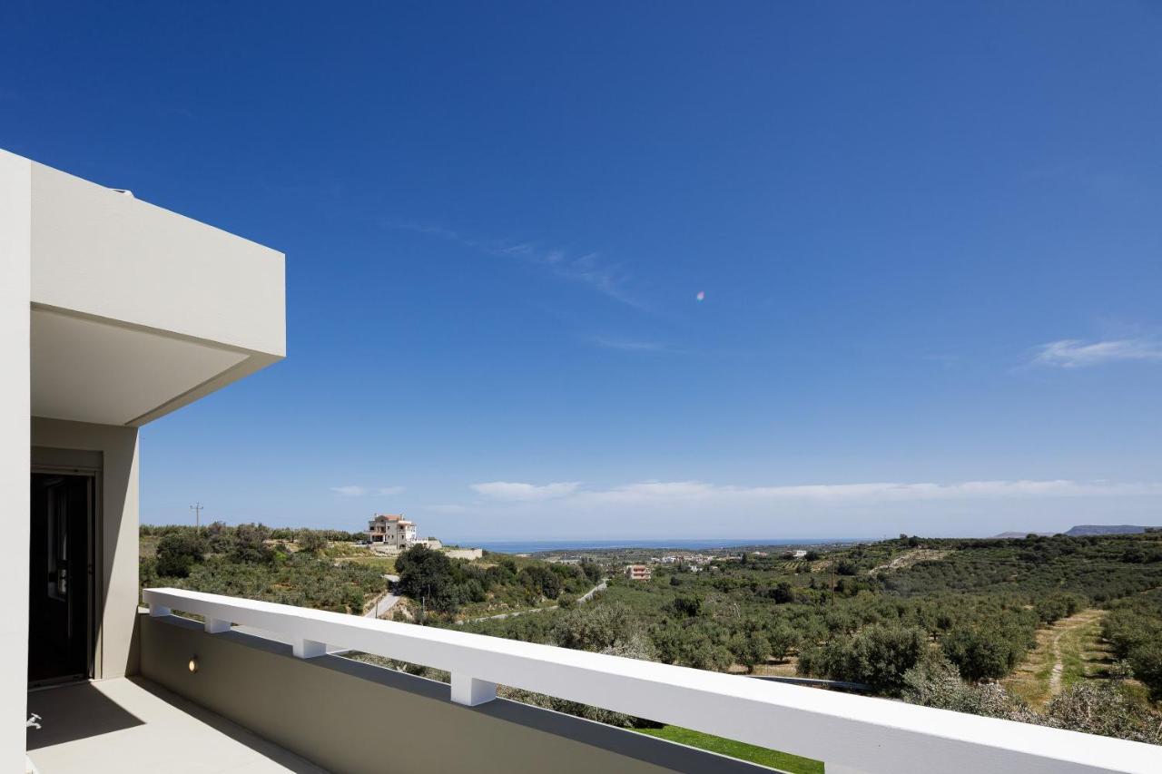 Rizes Villa With Jacuzzi & Heated Pool Agia Triada Exterior foto
